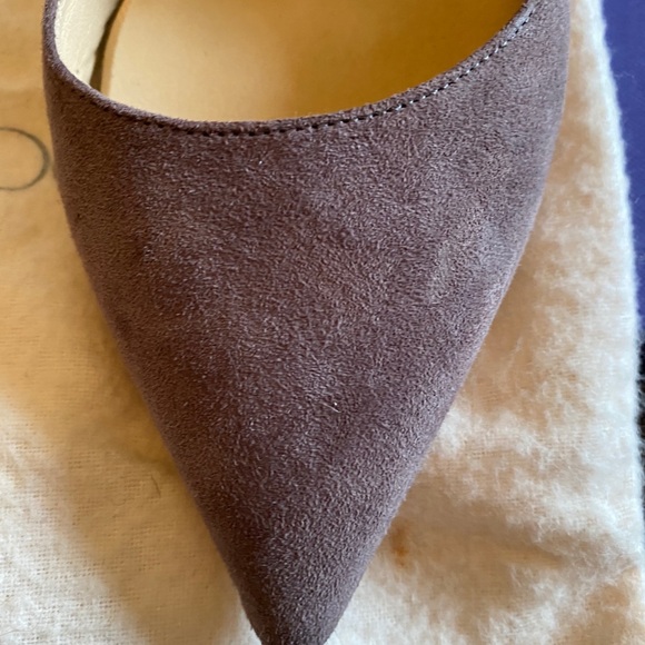 Jimmy Choo Grey Suede Pumps- LIKE NEW! - Picture 3 of 8